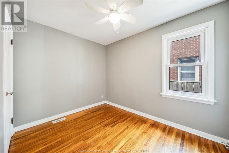 1069 PARKVIEW null  Windsor, N8S2X6 | Image 24