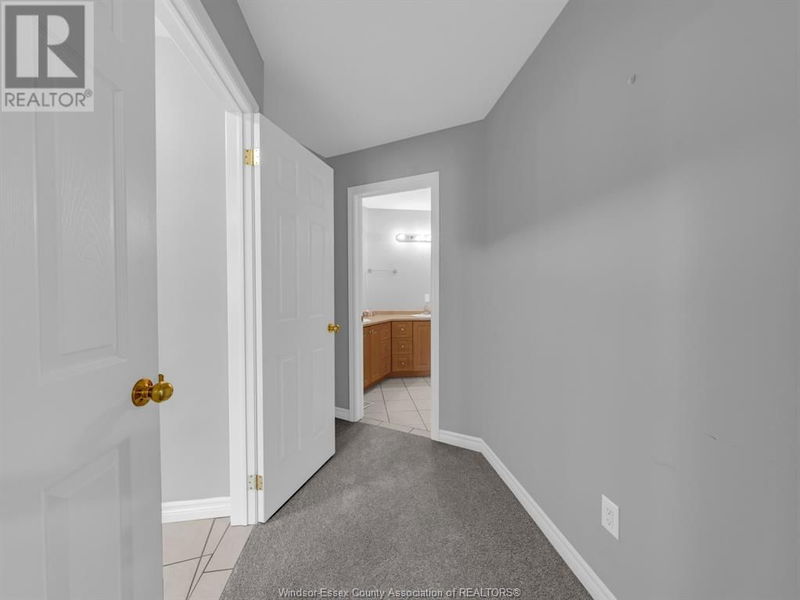  4 - 32 ROBSON null  Leamington, N8H2M9 | Image 20