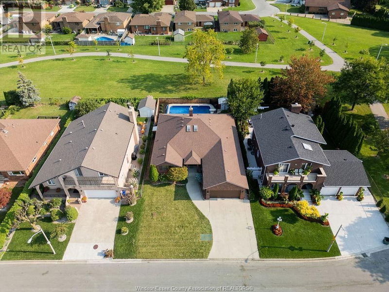 2749 JACOB Drive  Windsor, N8X4Z1 | Image 41