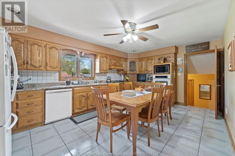 830 KENNEDY Drive West Windsor, N9G1T1 | Image 12