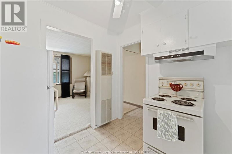 4190 ROSELAND Drive East Windsor, N9G1Y7 | Image 28