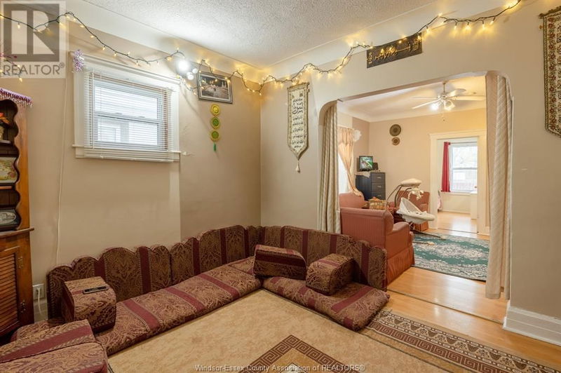 3238 College null  Windsor, N9C1S6 | Image 6