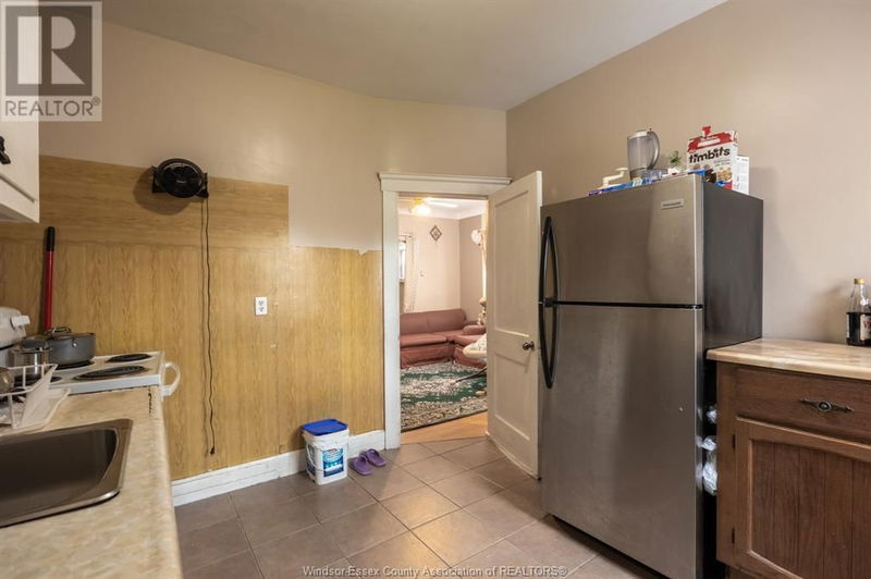 3238 College null  Windsor, N9C1S6 | Image 9