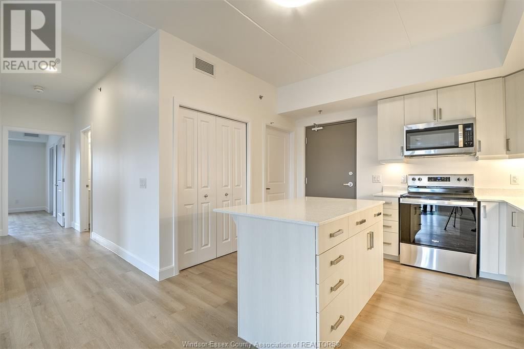 310 - 207 BROCK Image 20