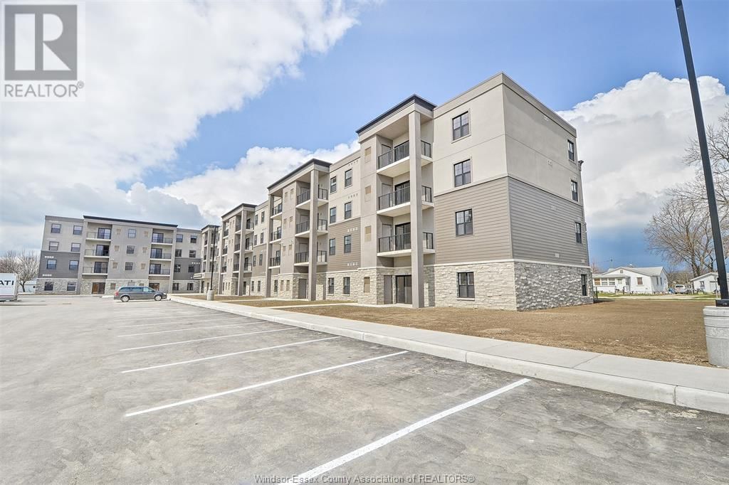 310 - 207 BROCK Image 5