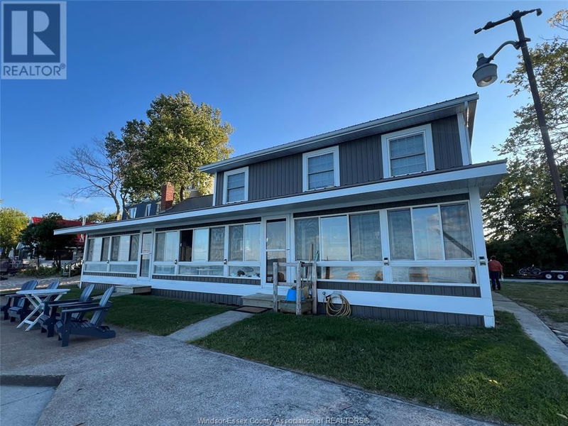 1429-1431 East Shore Road  Pelee Island, N0R1M0 | Image 2