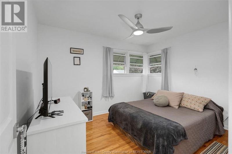 3245 WOODLAND null  Windsor, N9E1Z6 | Image 21