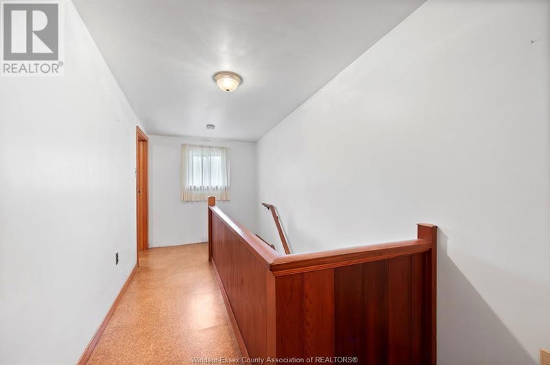 4033 Howard null  Windsor, N9G1N9 | Image 13