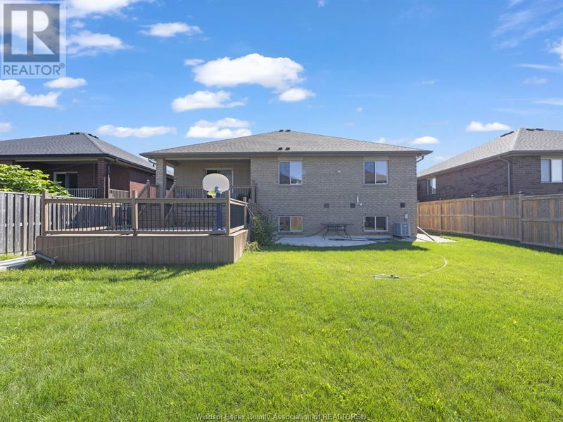 1627 Inverness Avenue  Windsor, N8P0B1 | Image 28