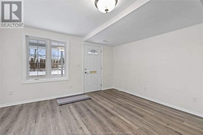 152-154 & Colborne Street  Chatham, N7M3L9 | Image 23