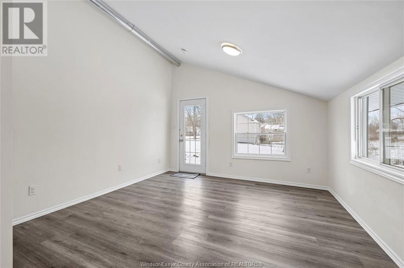 152-154 & Colborne Street  Chatham, N7M3L9 | Image 33