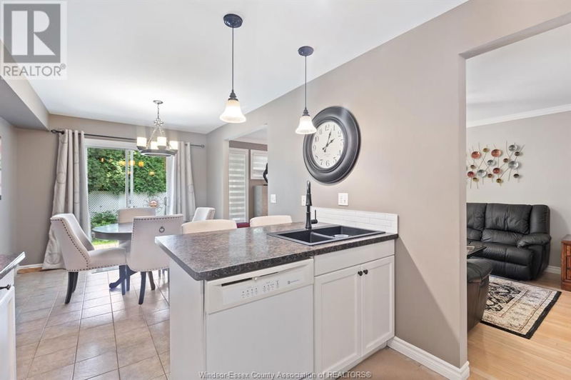 1050 LEXINGTON null  Windsor, N8S4T3 | Image 10