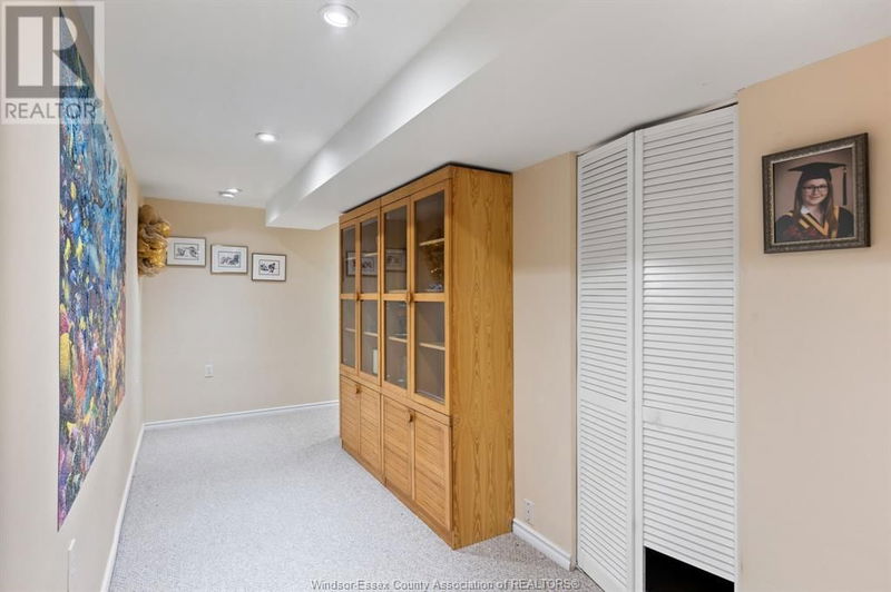 1050 LEXINGTON null  Windsor, N8S4T3 | Image 21