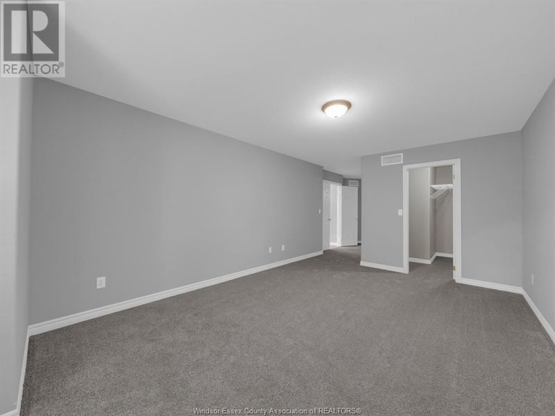  4 - 32 ROBSON null  Leamington, N8H2M9 | Image 19