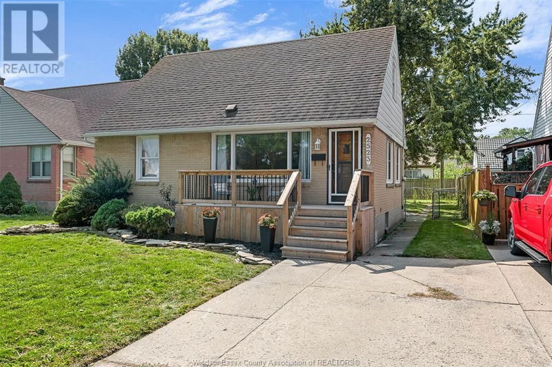 2523 KILDARE null  Windsor, N8W2Y4 | Image 1