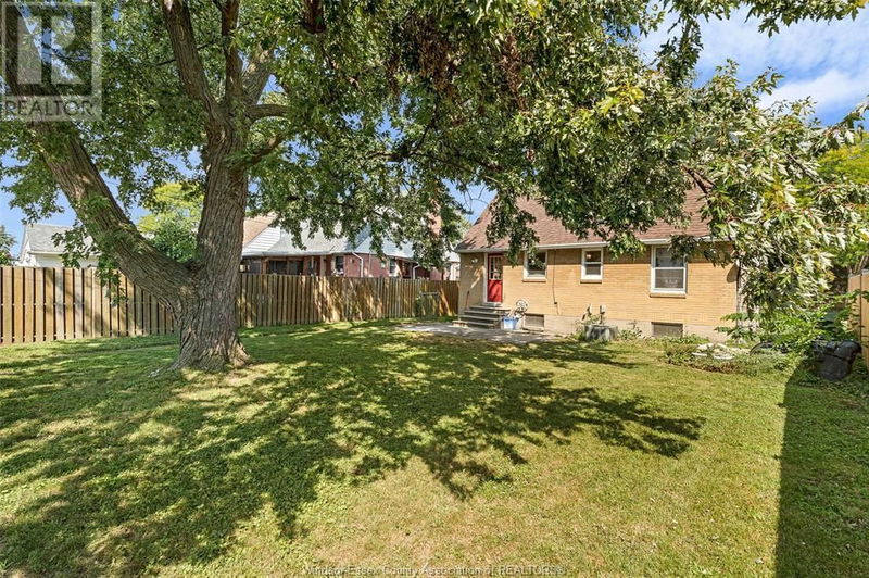 2523 KILDARE null  Windsor, N8W2Y4 | Image 25