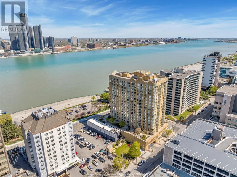  810 - 75 RIVERSIDE Drive East Windsor, N9A7C4 | Image 11