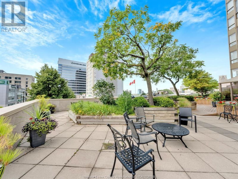  810 - 75 RIVERSIDE Drive East Windsor, N9A7C4 | Image 37