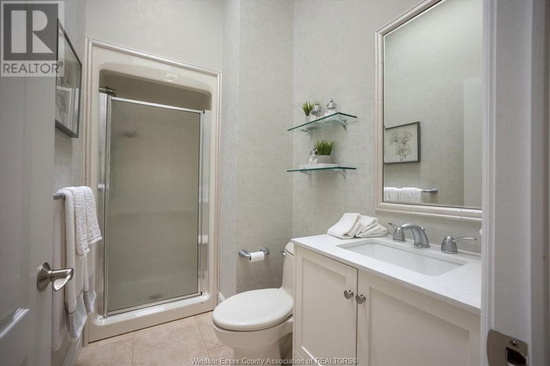 2160 NORMANDY Street  LaSalle, N9H1Y9 | Image 50