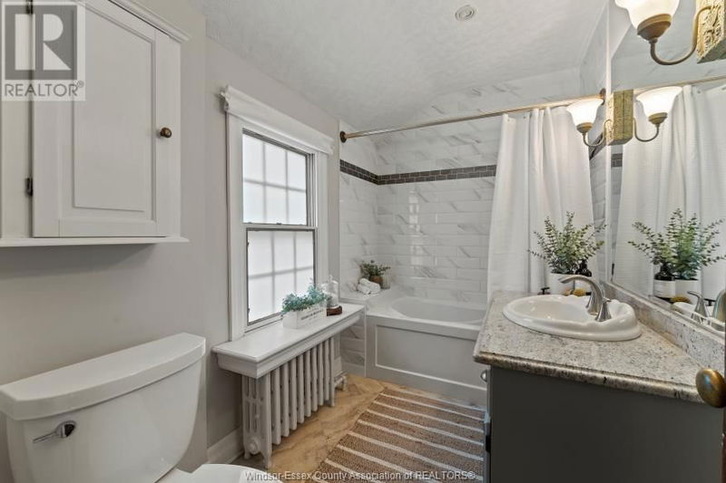 450 MATTHEW BRADY null  Windsor, N8S3J6 | Image 20