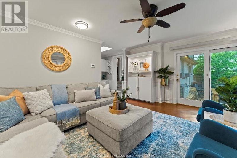 450 MATTHEW BRADY null  Windsor, N8S3J6 | Image 3