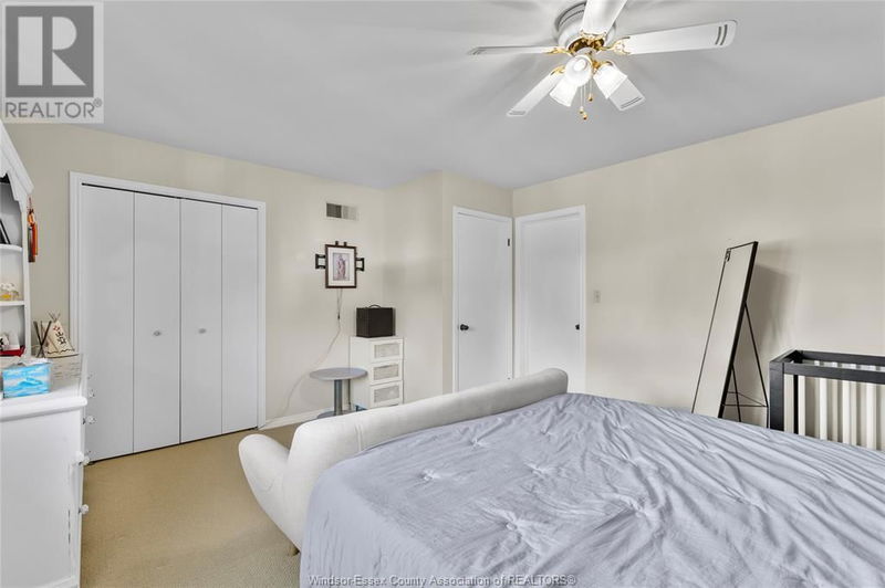 2430 VIA VITA Street  Windsor, N9E4V4 | Image 11