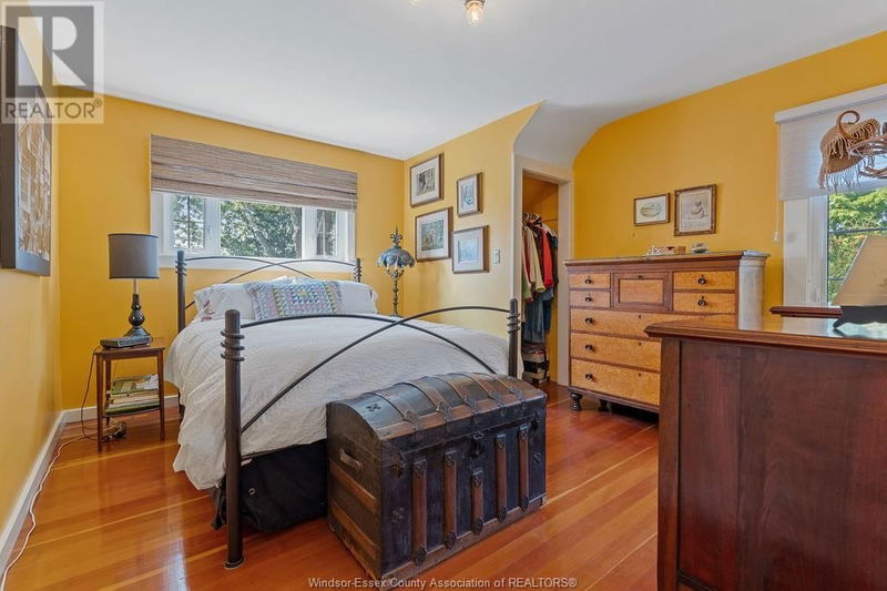 335 LAKEVIEW Avenue  Kingsville, N9Y2E2 | Image 27