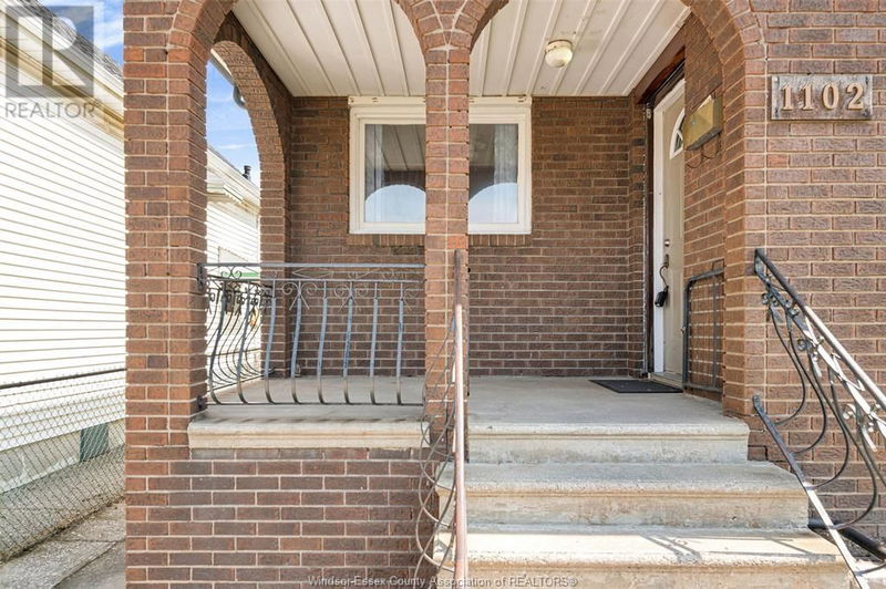 1102 LANGLOIS Avenue  Windsor, N9A2H5 | Image 3