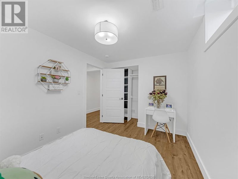 7 Summerville null  Leamington, N8H0C5 | Image 35