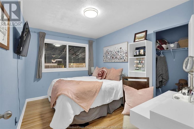 1035 RIVERDALE null  Windsor, N8S4C5 | Image 17