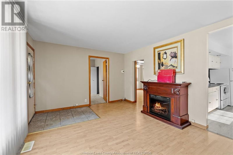 3651 BARRYMORE Lane  Windsor, N9C1V6 | Image 8