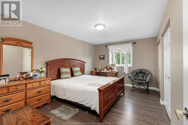 1329 FOSTER Avenue  Windsor, N8W5P3 | Image 13