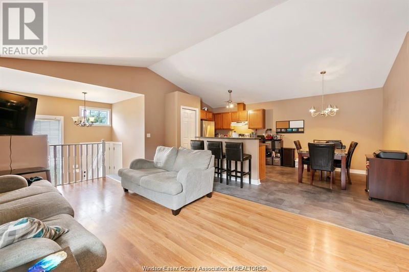 265 DIEPPE Crescent  Kingsville, N9Y4E8 | Image 4