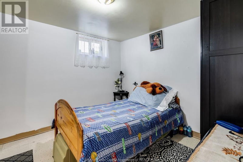 22 BENNIE Avenue  Leamington, N8H4L5 | Image 18