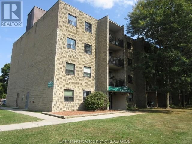 150 PARK AVENUE East Unit# 302 Image 3