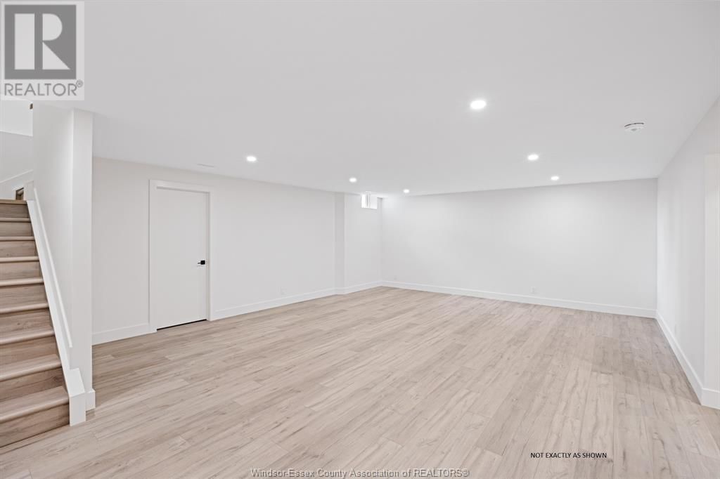3 EAGLE STREET Image 12