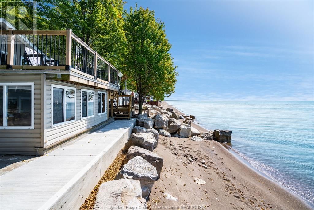 1028 Point Pelee DRIVE Image 2