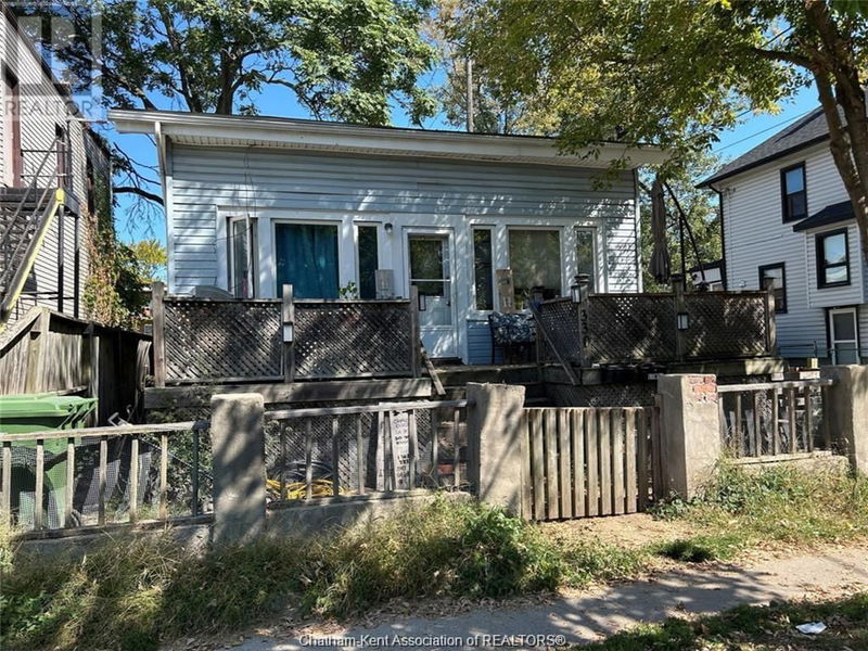 330 CHIPPAWA Street  Windsor, N9C2V7 | Image 2