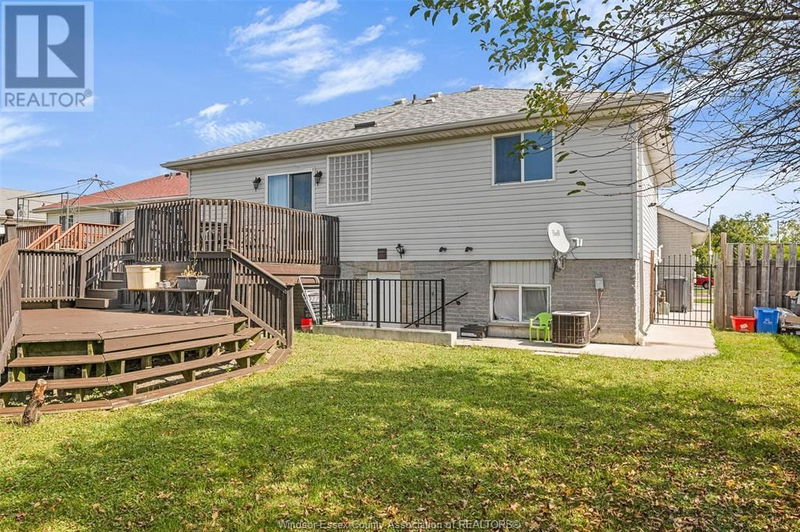 3695 MAGUIRE Street  Windsor, N9E4V5 | Image 33