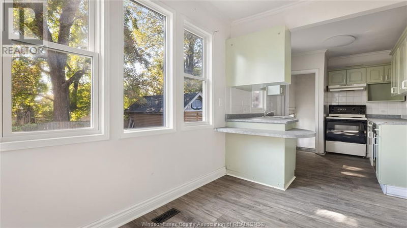 377 John B Avenue  Windsor, N9C3G1 | Image 9