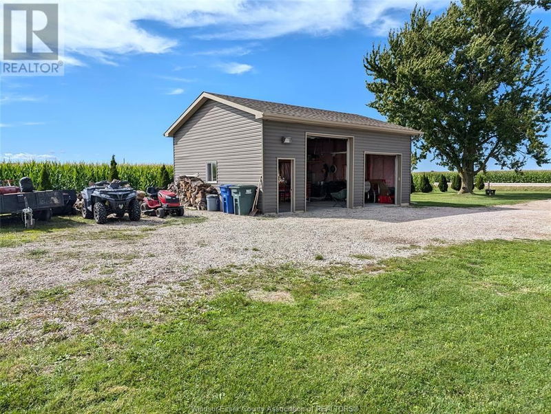 15871 County Road 8 null  Essex, N8M2X6 | Image 32