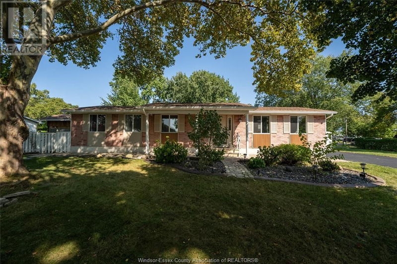 10125 CALEDON Court  Windsor, N8R1C7 | Image 1