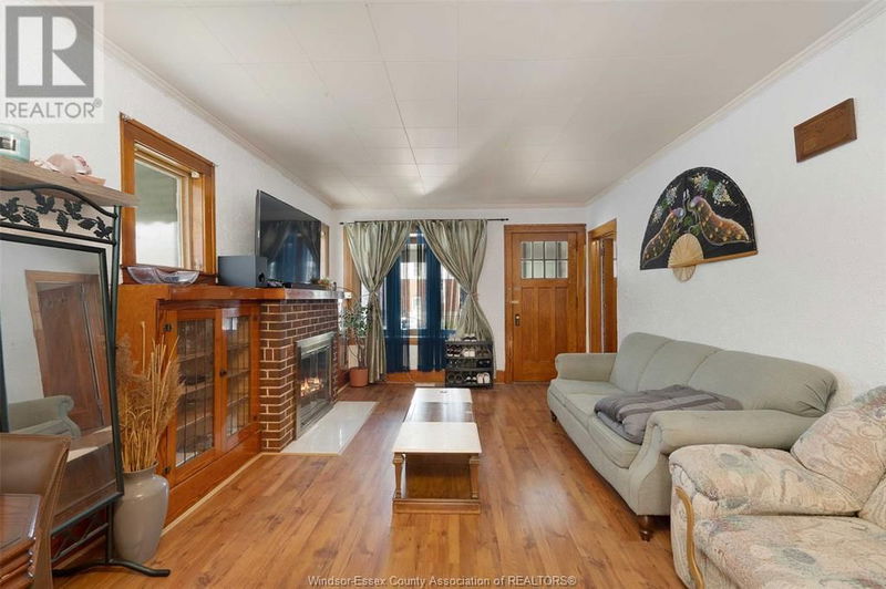 577 Allendale null  Windsor, N8X2C4 | Image 5