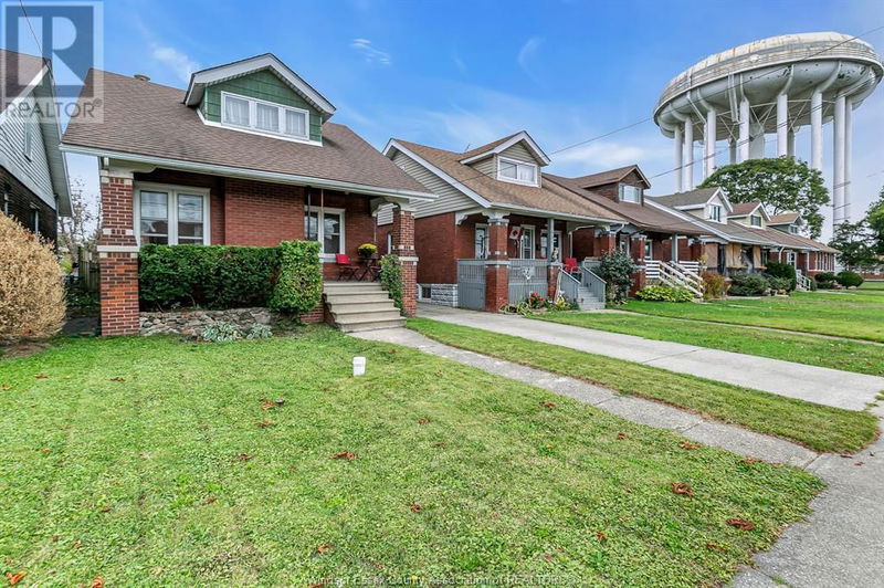 1637 BENJAMIN Avenue  Windsor, N8X4N7 | Image 3