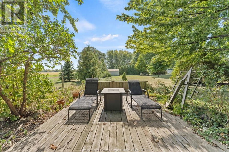 933 WEST SHORE Road  Pelee Island, N0R1M0 | Image 24