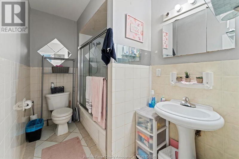 1135 Albert Road  Windsor, N8Y3P5 | Image 18