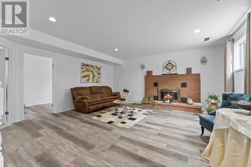 8351 KINGSTON null  Windsor, N8S4R7 | Image 16