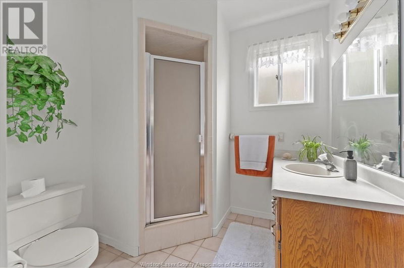 8351 KINGSTON null  Windsor, N8S4R7 | Image 21