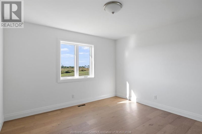 116 BEAR Street  Essex, N8M2X5 | Image 26