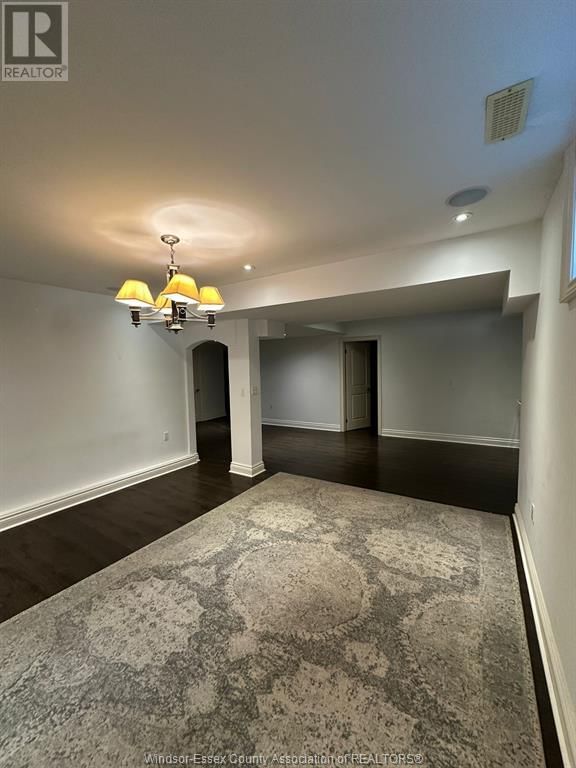 366 HOUNSLOW AVENUE Unit# BASEMENT Image 6